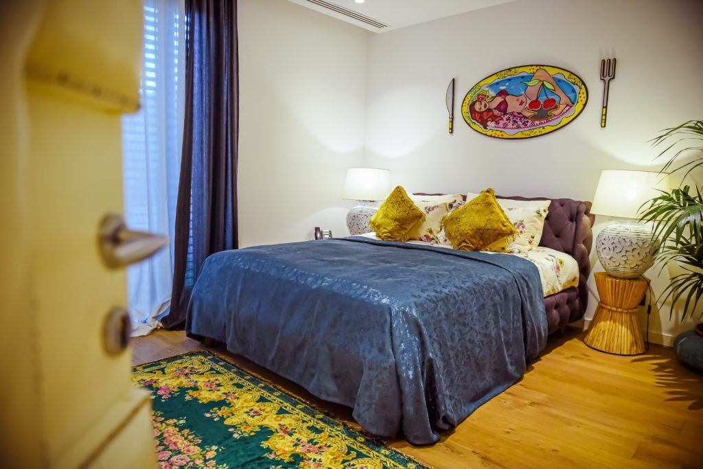 Queen Room
